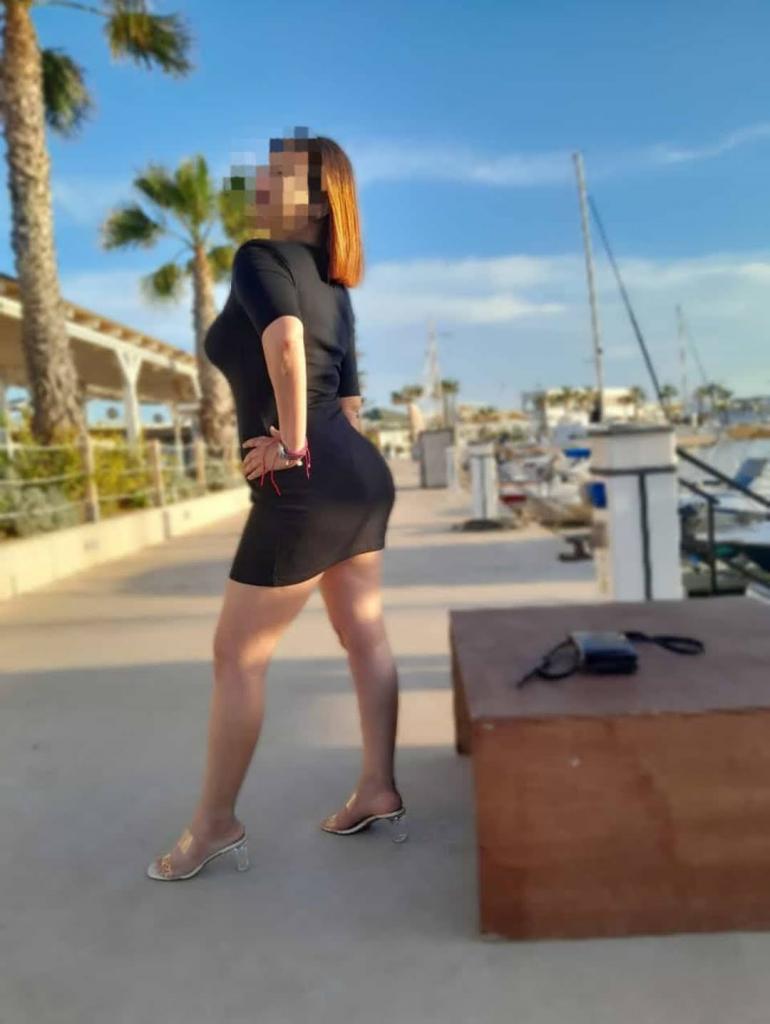 656784767: Chica busca chico en Menorca
