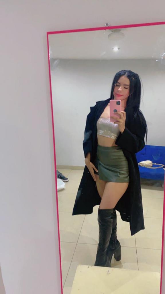 602403939: Chica busca chico en Cádiz