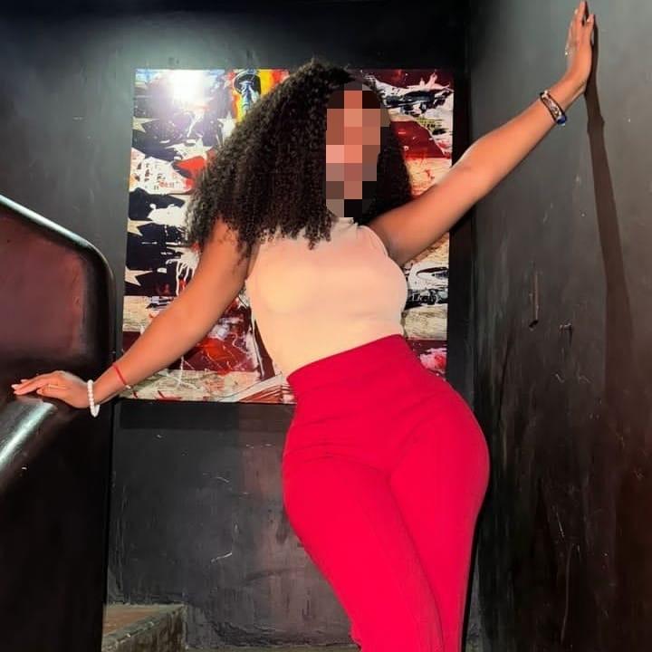 631424877: Chica busca chico en Alicante
