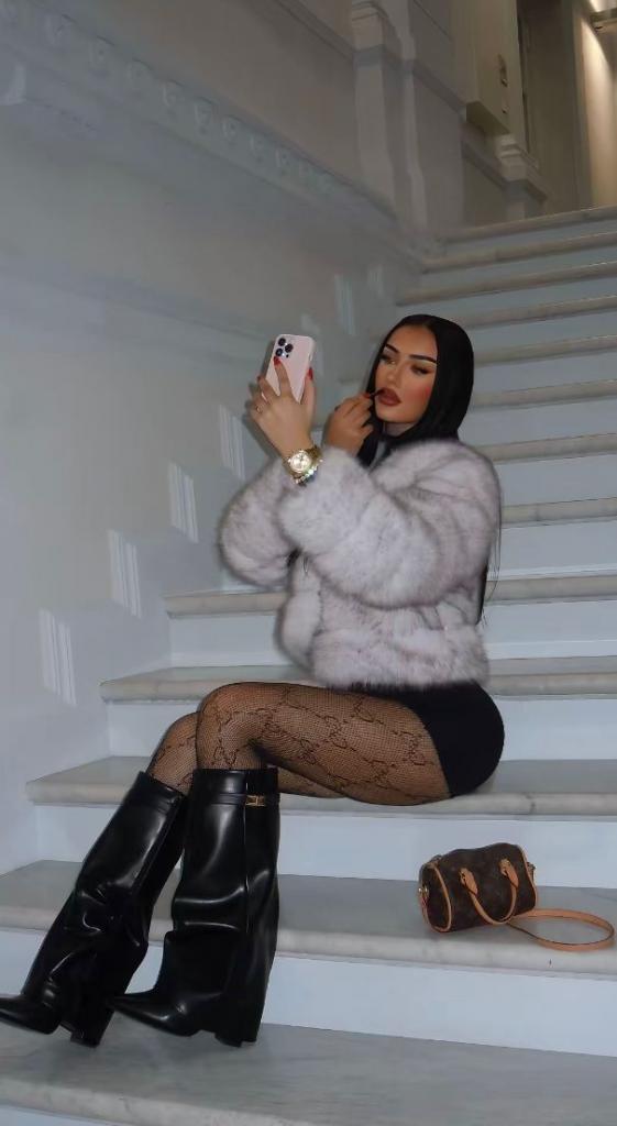 Chica busca chico en Mallorca: Chica busca chico