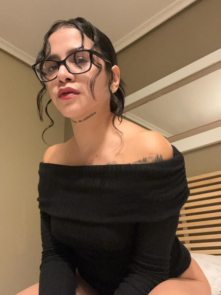 Chica busca chico en Jaén: 