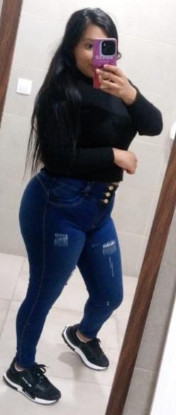 Chica busca chico en Murcia: 