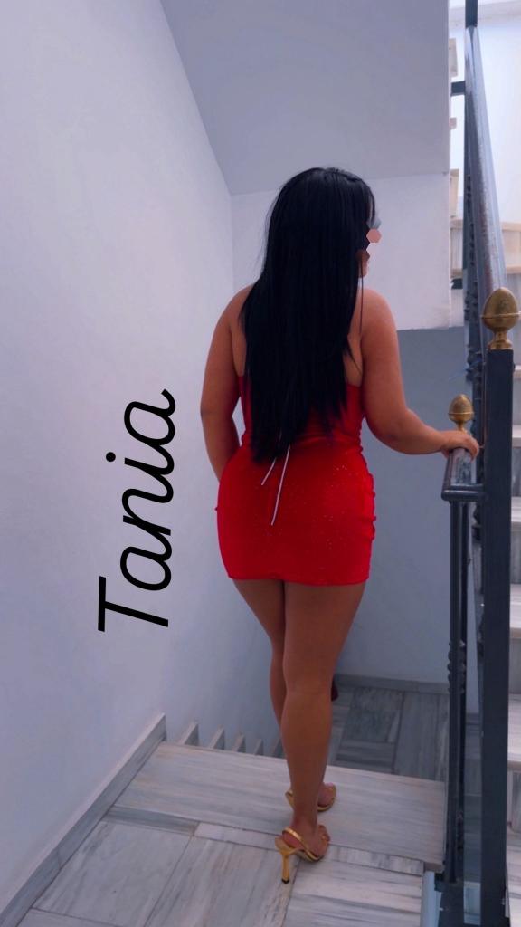 Chica busca chico en Cádiz: 