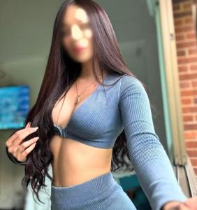 632651541: Chica busca chico en Navarra