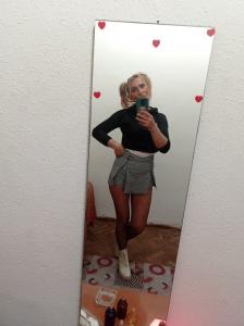 624959247: Chica busca chico en Valencia