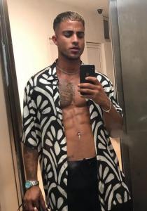 672808766: Chico busca chica en Barcelona