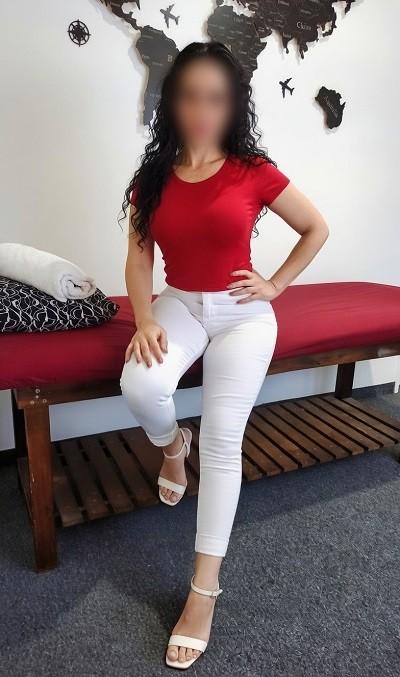 670754362: Chica busca chico en Castellón