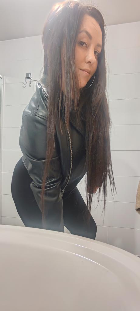 623578979: Chica busca chico en Madrid