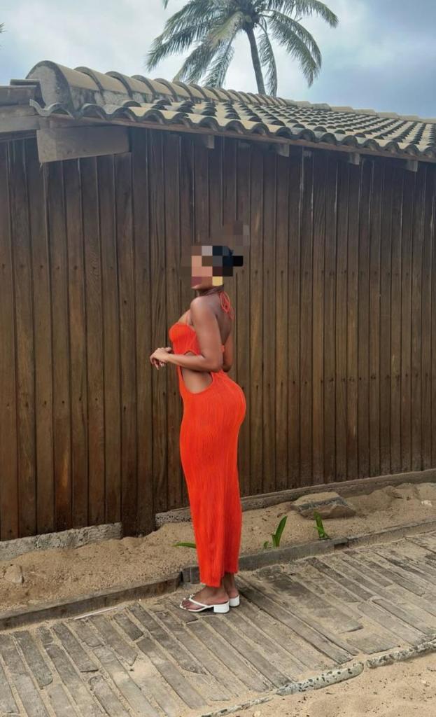 692455357: Chica busca chico en Mallorca