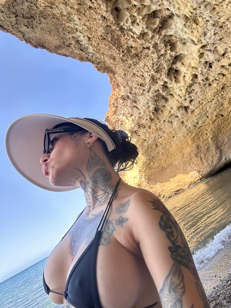 Chica busca chico en Almería: 