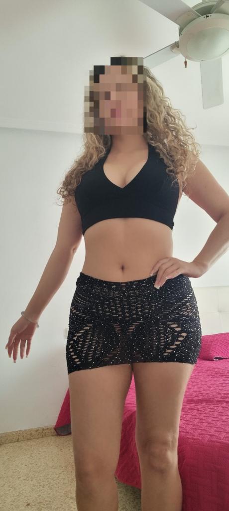 643399234: Chica busca chico en Ibiza