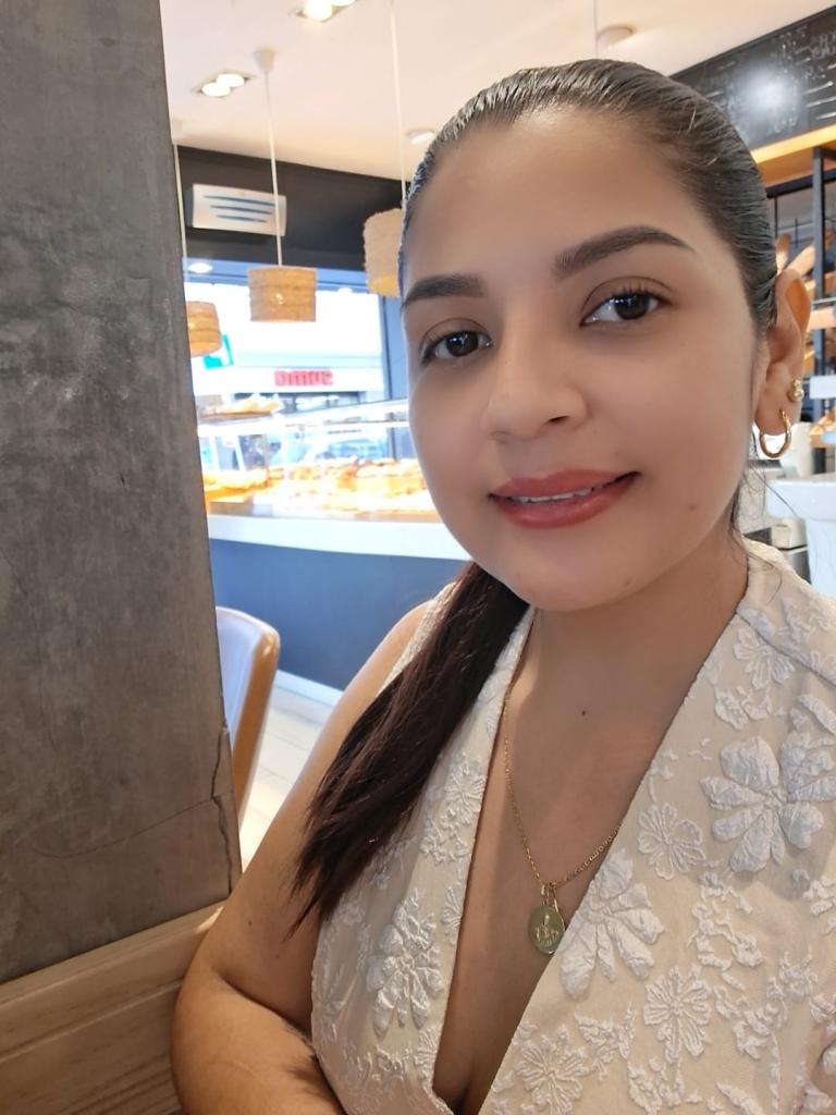 613232055: Chica busca chico en Jaén