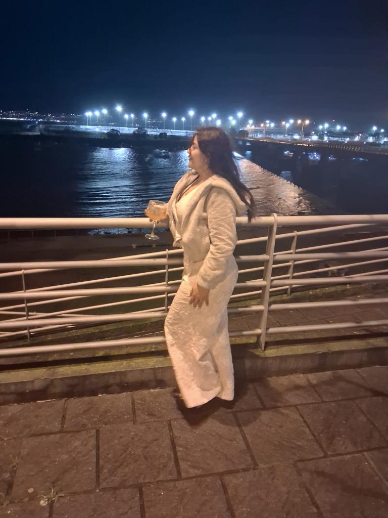 613232055: Chica busca chico en Jaén