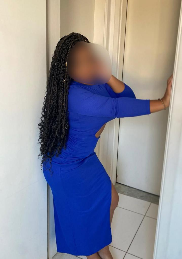 672573474: Chica busca chico en Pontevedra