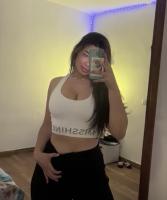 612440370: Chica busca chico en La Coruña