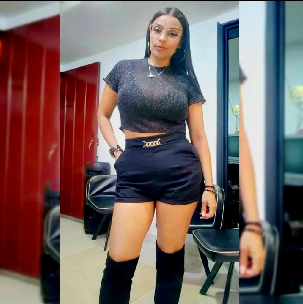 631028761: Chica busca chico en Zaragoza