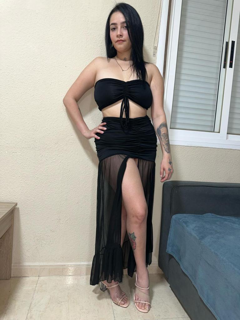 Chica busca chico en Almería: 