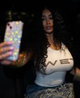 631373075: Chica busca chico en Madrid