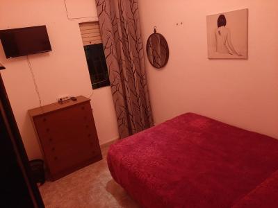 664349405:  en Cádiz