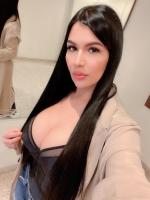 613576847: Chica busca chico en Orense