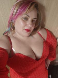 695463331: Chica busca chico en Pontevedra