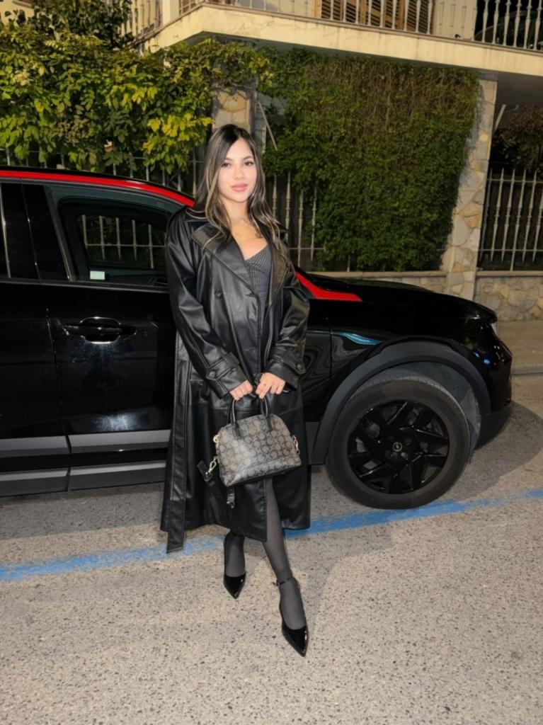 680554614: Chica busca chico en Málaga