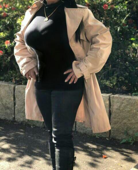 742031588: Chica busca chico en Orense