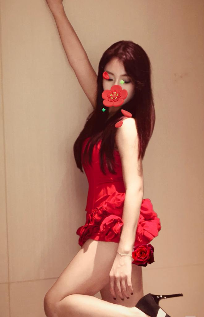 614910787: Chica busca chico en Barcelona