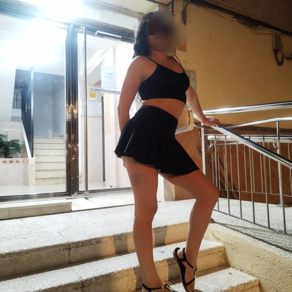 614584243: Chica busca chico en Almería