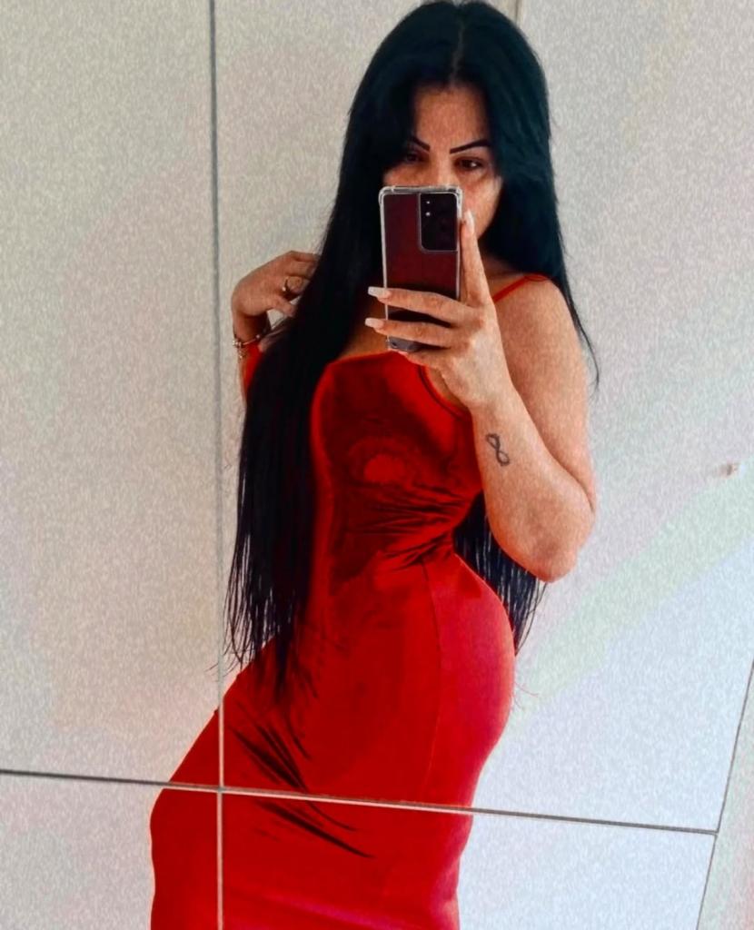 Chica busca chico en Lugo: 