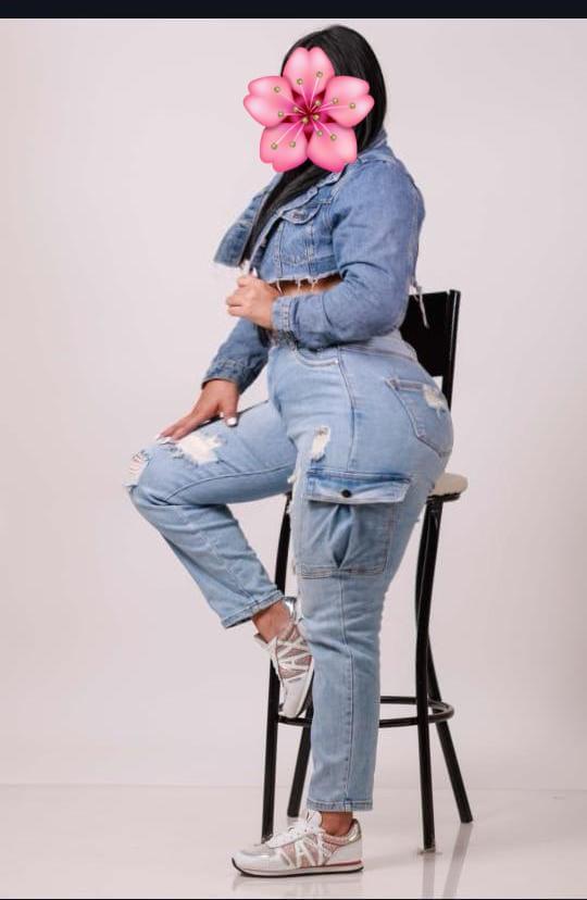 Chica busca chico en Cádiz: 