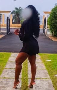 643789151: Chica busca chico en Cuenca