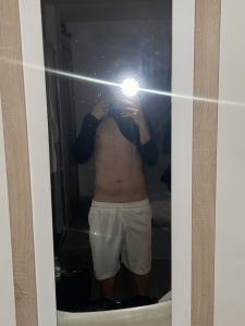 637104417: Chico busca chica en Valencia