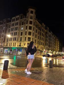 603265668: Chica busca chico en León