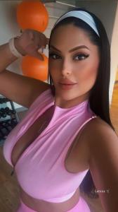 602454103: Chica busca chico en Granada