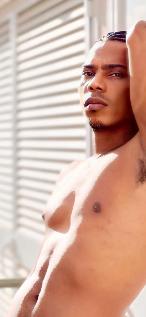 685986647: Chico busca chica en Madrid