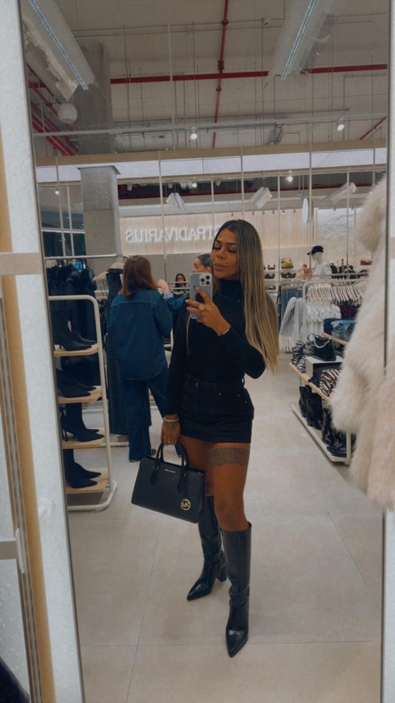 Chica busca chico en La Coruña: 