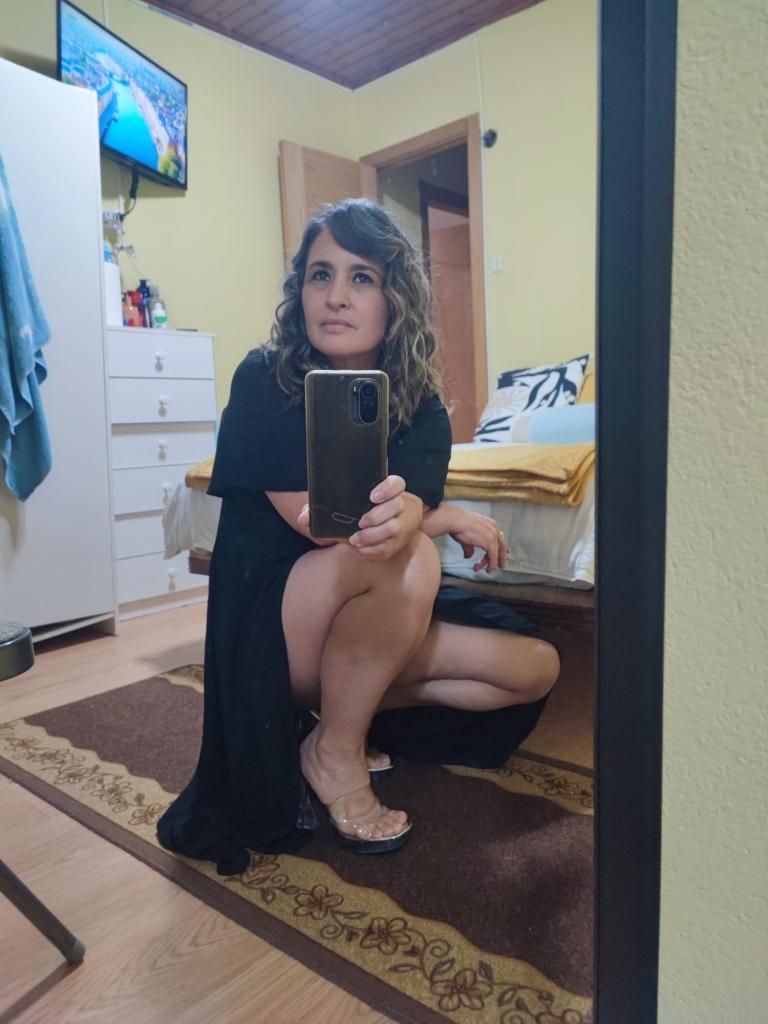 602413043: Chica busca chico en La Coruña