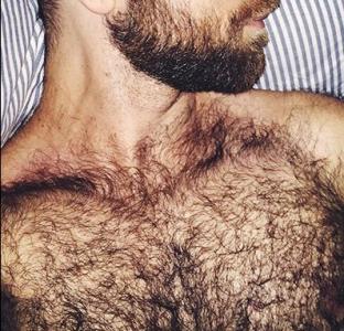 Chico busca chica en Málaga: 