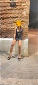 677334572: Chica busca chico en Madrid