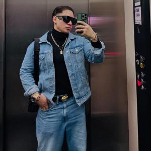 643481089: Chico busca chica en Barcelona