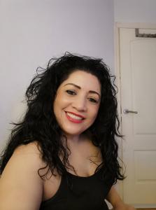 664774683: Chica busca chico en Madrid