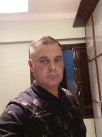 641690079: Chico busca chica en Valencia