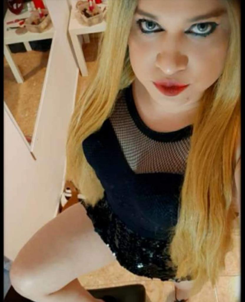 642479988: Chica busca chico en Murcia