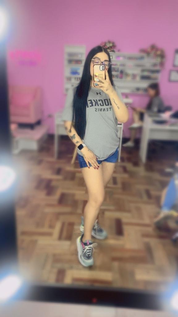 641745142: Chica busca chico en Navarra