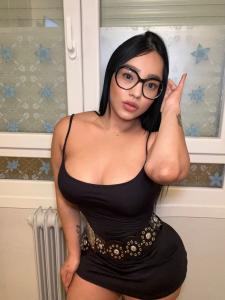 641398796: Chica busca chico en La Coruña