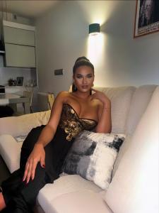 673888526: Transexual en Alicante