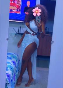 634288146: Chica busca chico en Cáceres