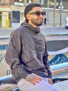 653578277: Chico busca chica en Alicante