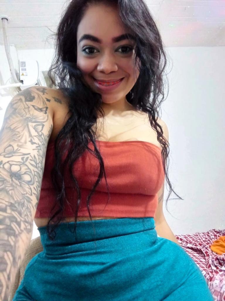 Chica busca chico en Las Palmas: Chica busca chico